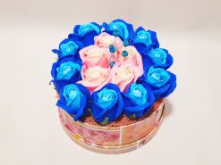 aranjament-trandafiri-albastru-roz